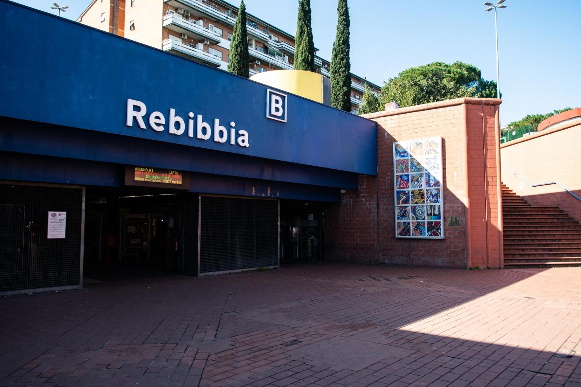 Appartement Rebibbia Guest Art Metro B Rome