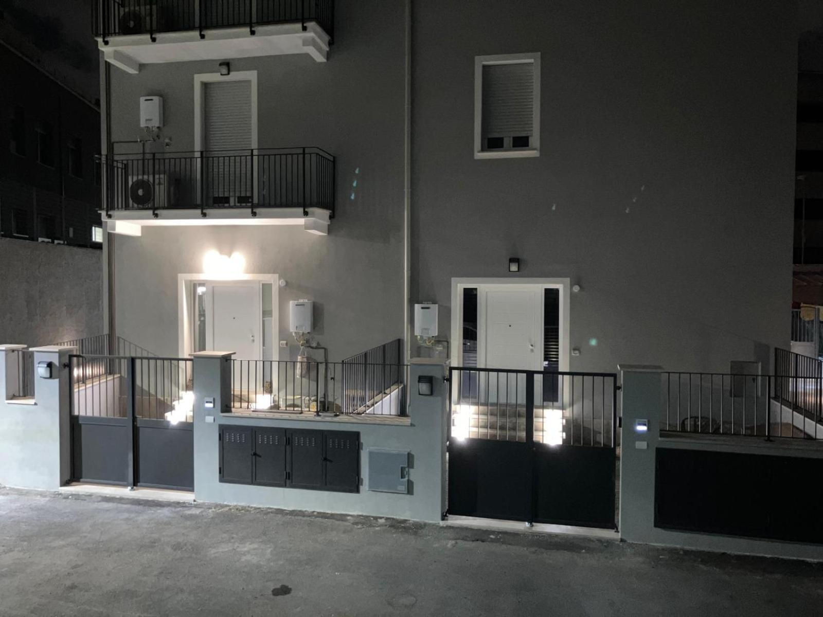 Rebibbia Guest Art Metro B Appartement *